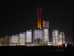 横浜－みなとみらい３２