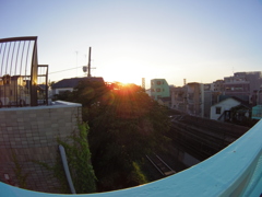 夕立のあとの夕日