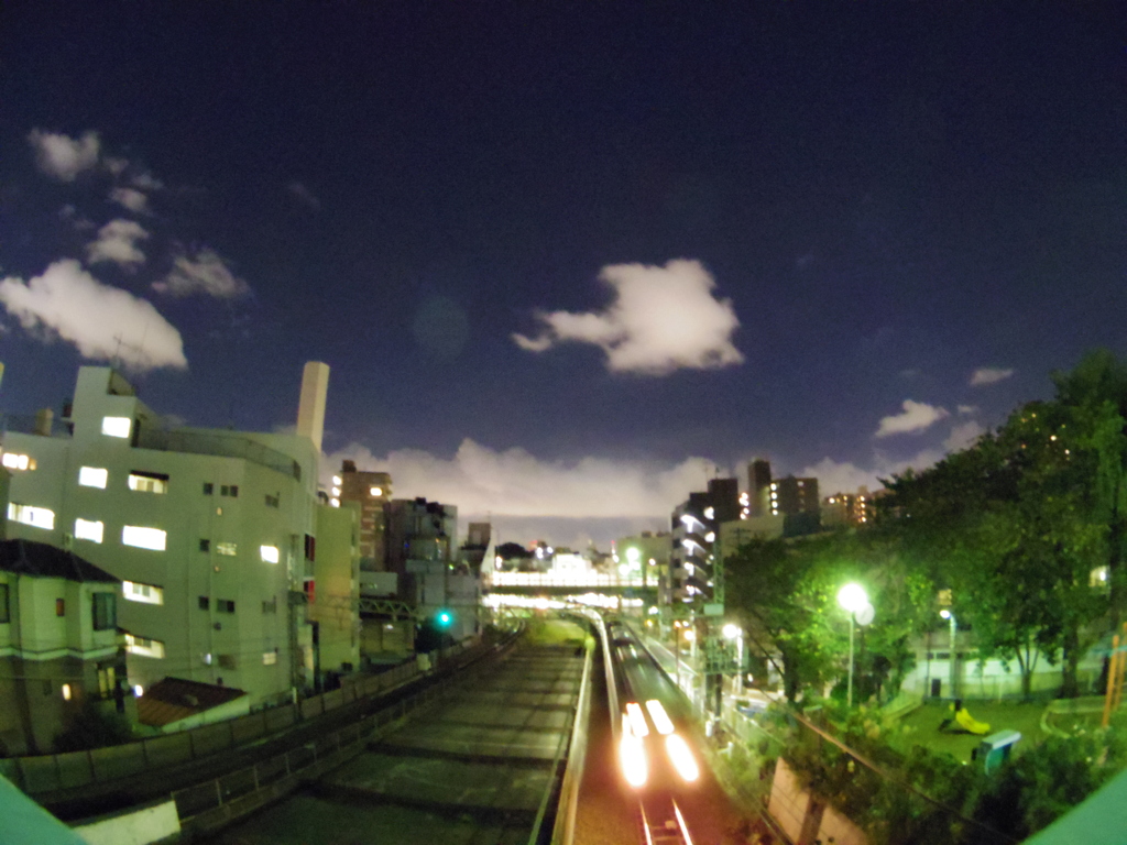 夜雲