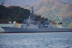 舞鶴港　海上自衛隊艦船
