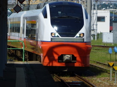 つがる
