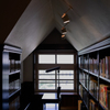 国際友好記念図書館