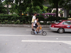 自転車載る恋人