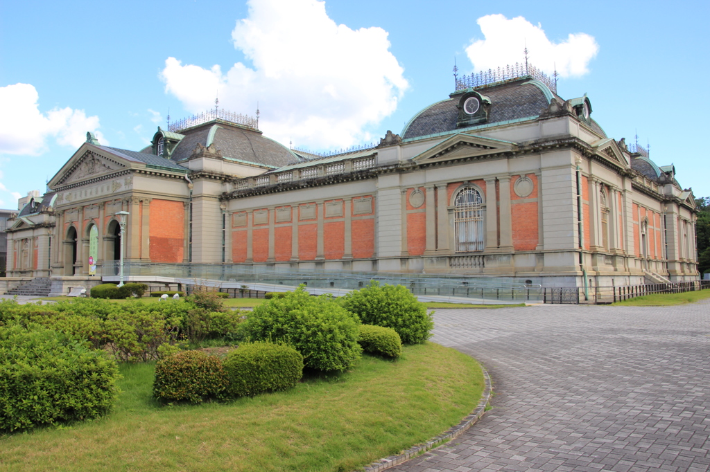 京都国立博物館