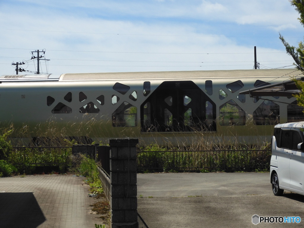 四季島通過２