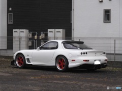 アンフィニRX7