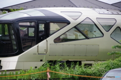 四季島通過