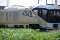 四季島通過４