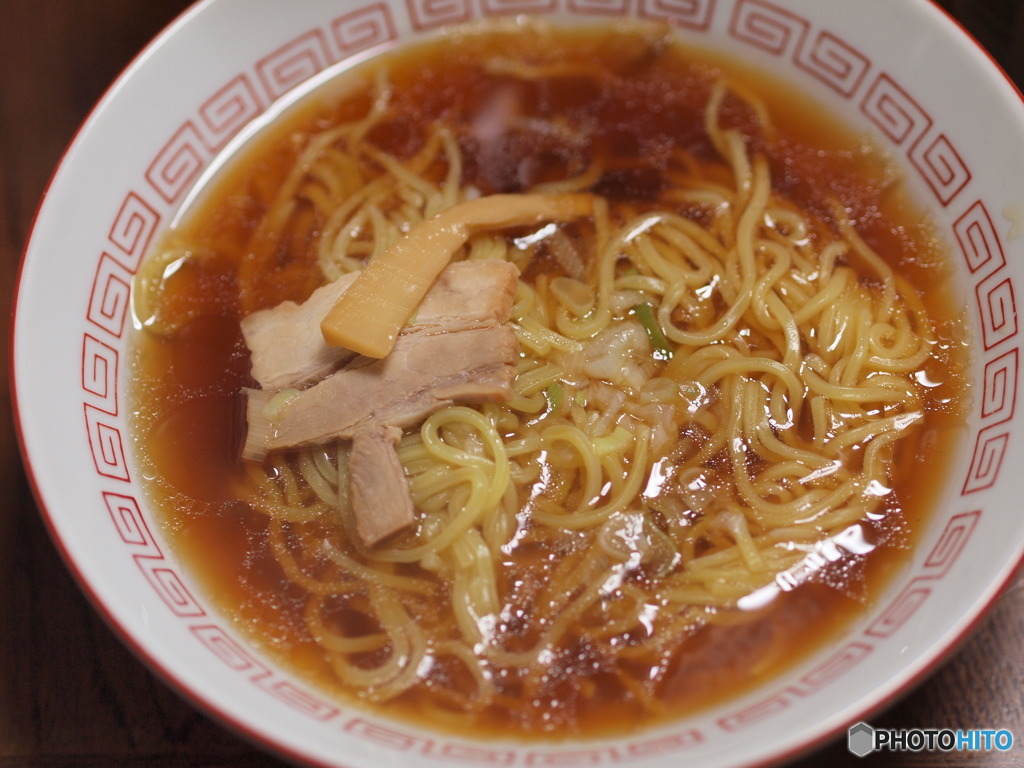 ファミマの醤油ラーメン