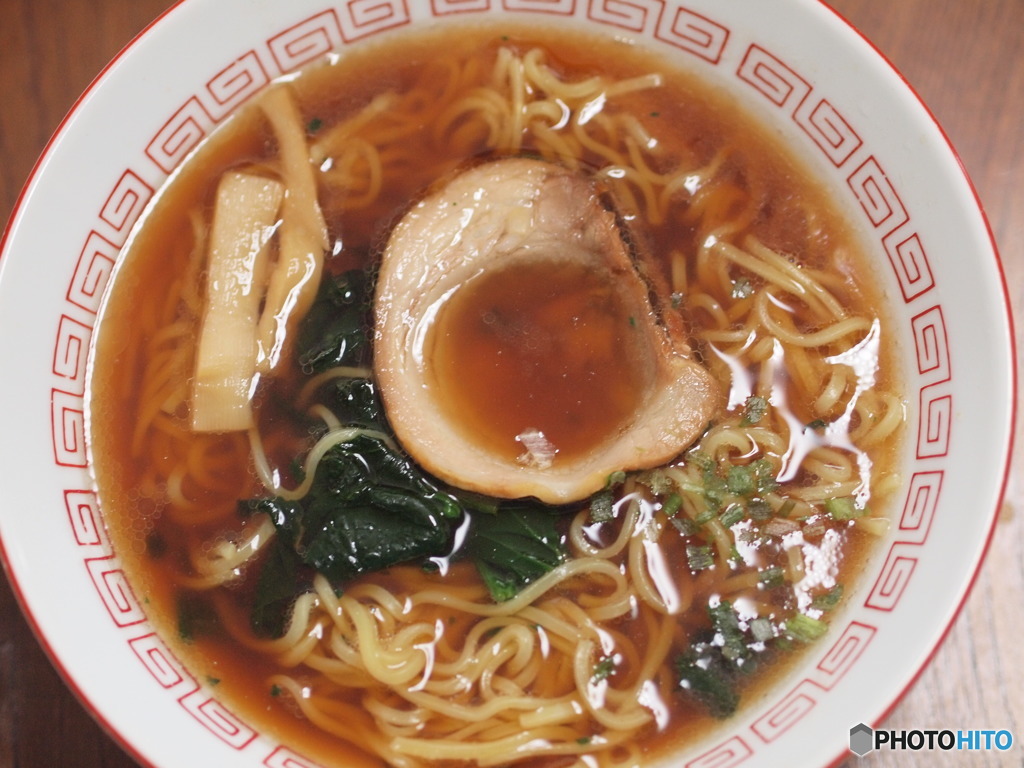 セブンの具付醤油ラーメン