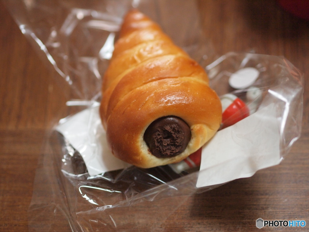 チョココロネ