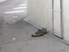 履き替えて　放置