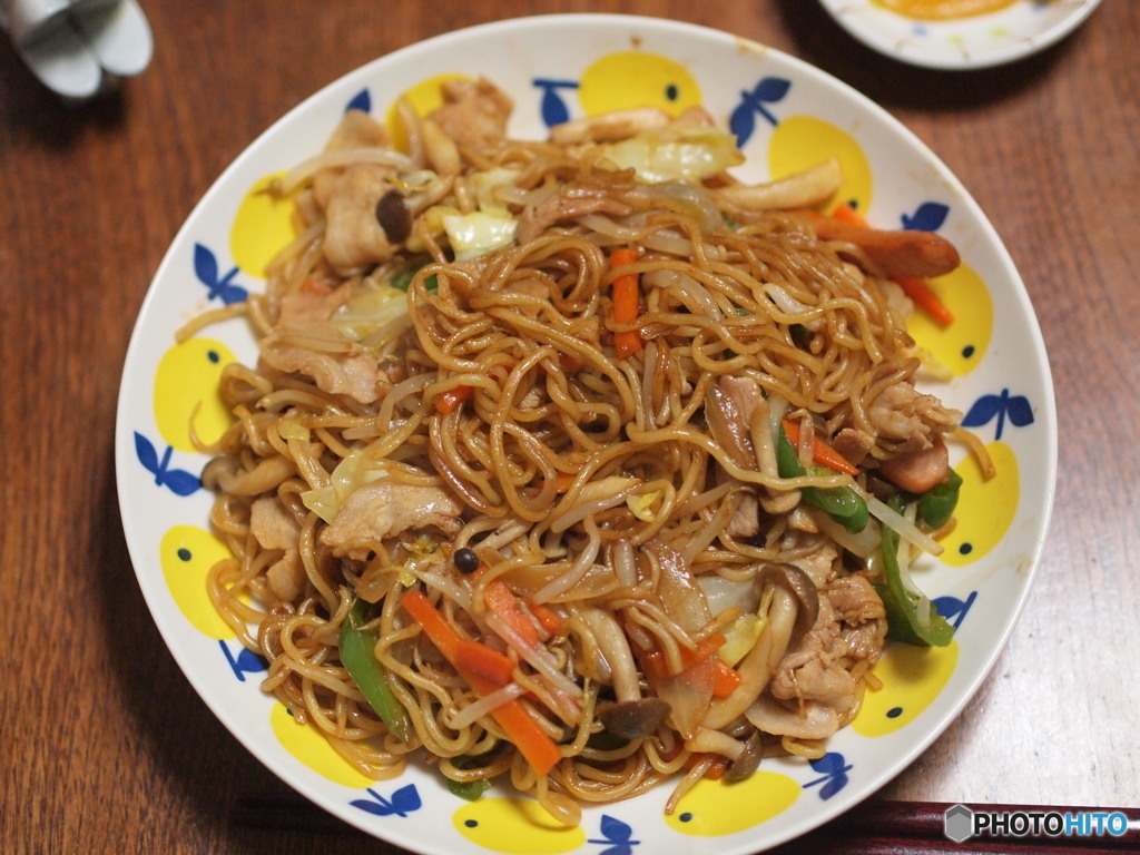 夕食は焼きそば