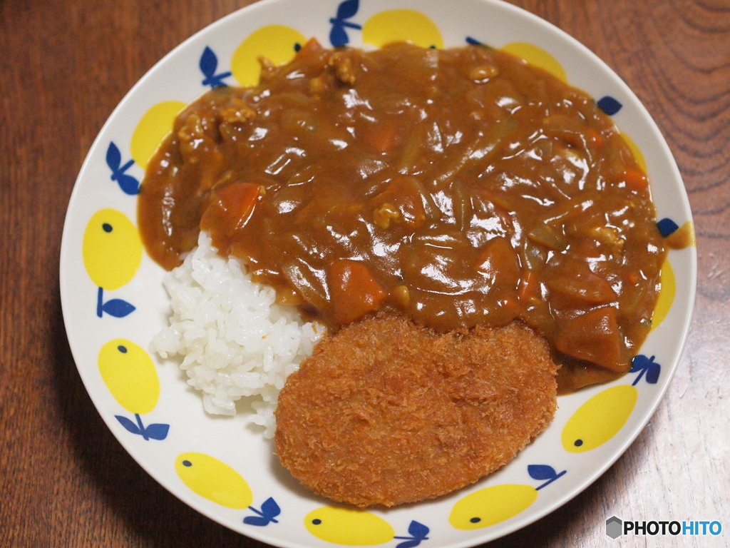 夕食は予定外の牛肉コロッケカレー