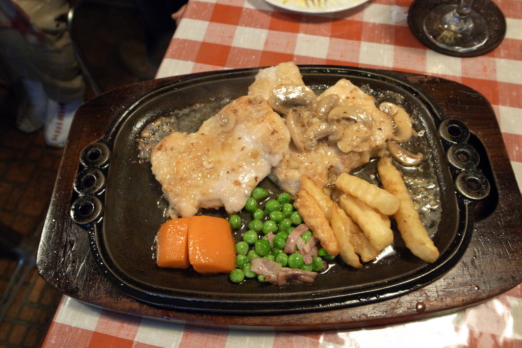 ステーキはステーキでも……