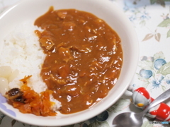 月曜日　鉄板のカレー