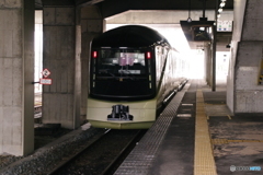 四季島通過