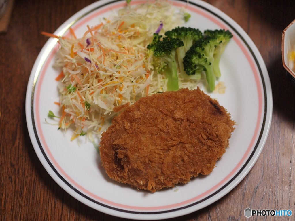 ヨークベニマル　牛肉コロッケ