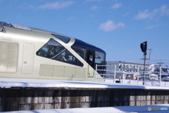 四季島通過