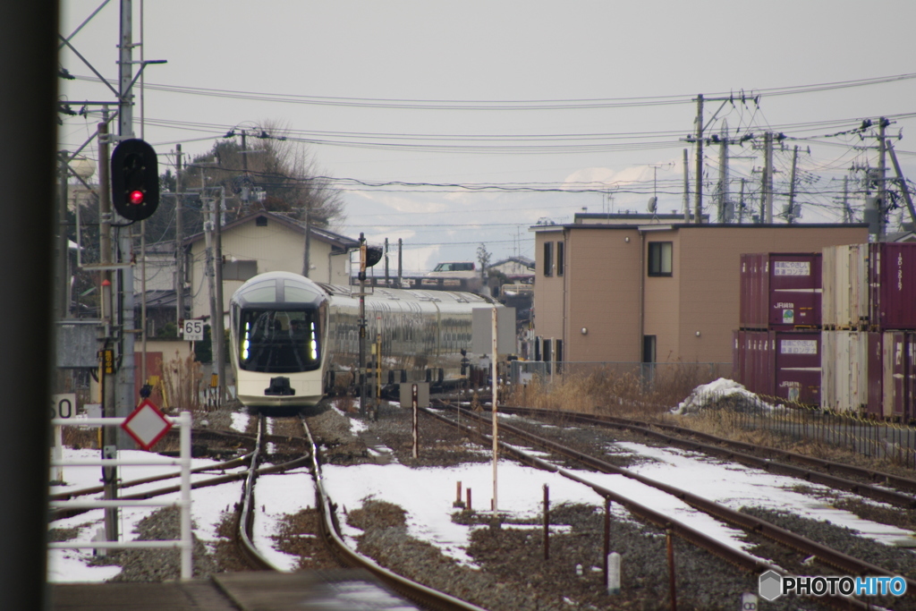 四季島入線