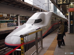E4系
