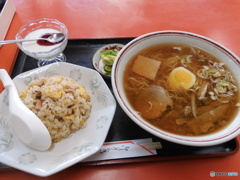半炒飯ラーメンセット