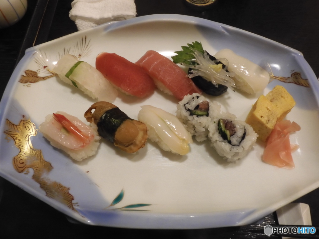 二年ぶりの回らない寿司