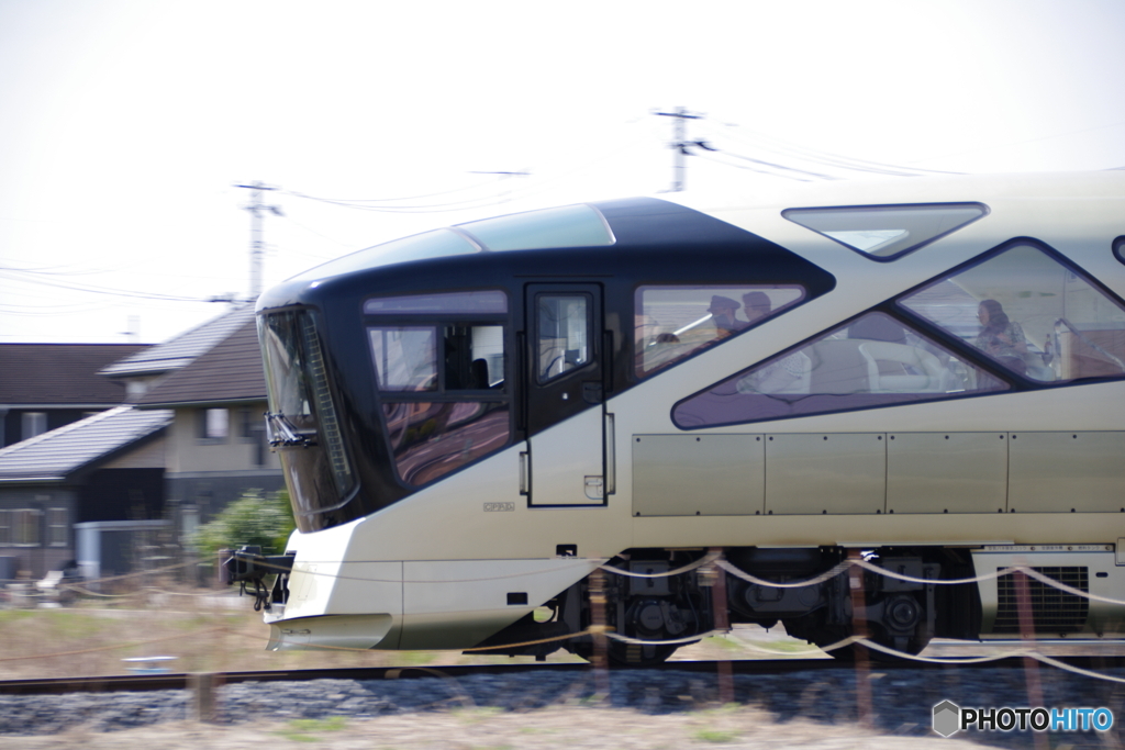 四季島通過