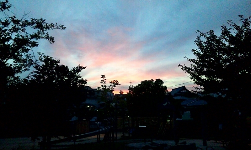 千里山東公園