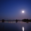 色温度違いを　　鶴の舞橋