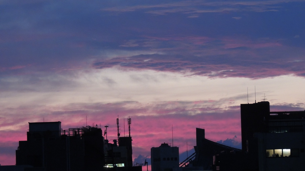 移ろい行く夕焼け空