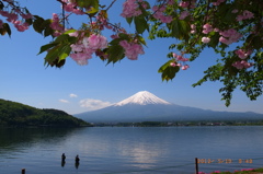 河口湖からの富士山