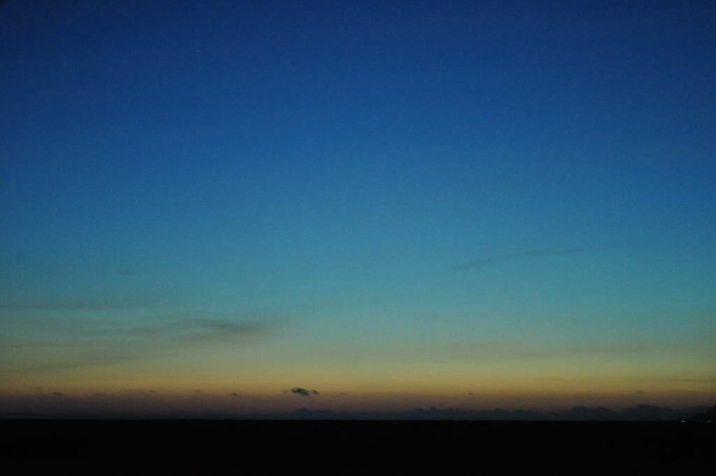 ソーダ色の空
