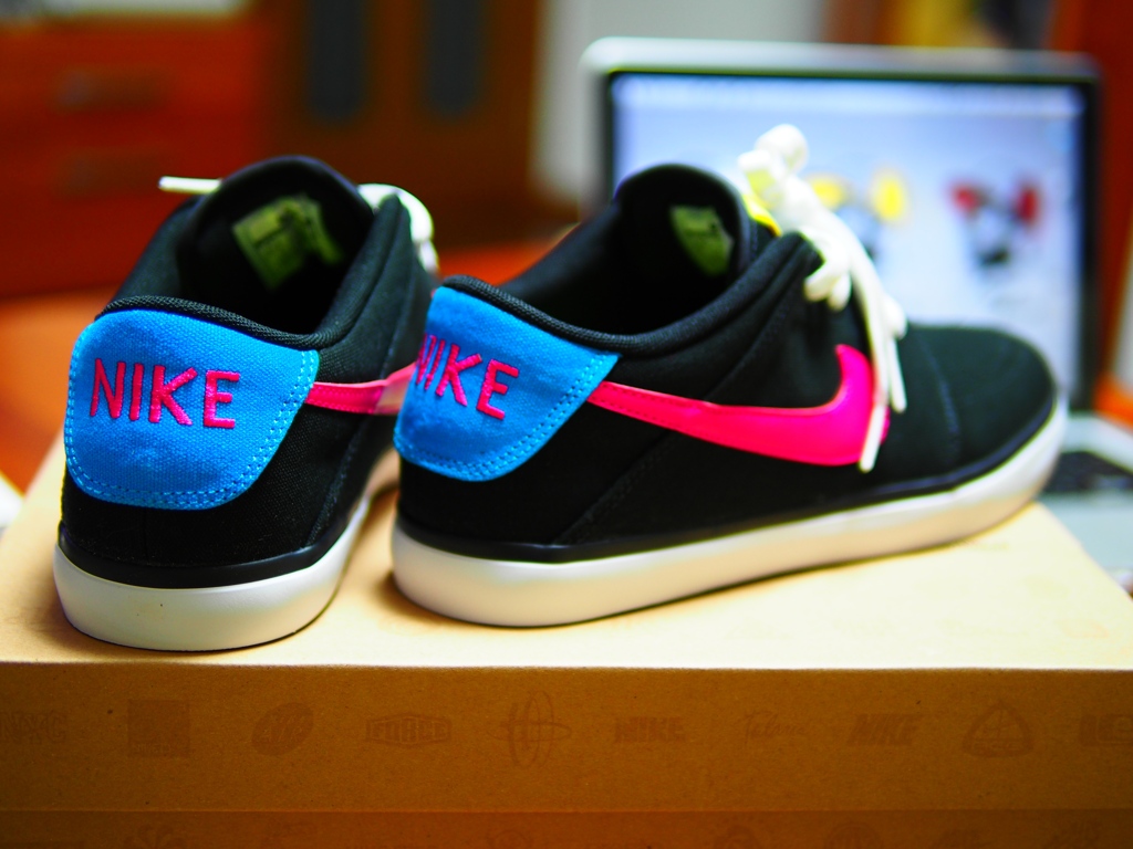 NIKE Shoes