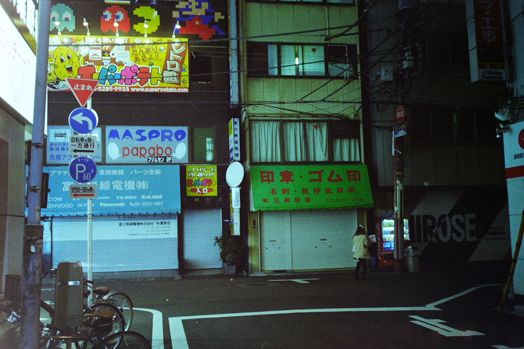 夜の秋葉原