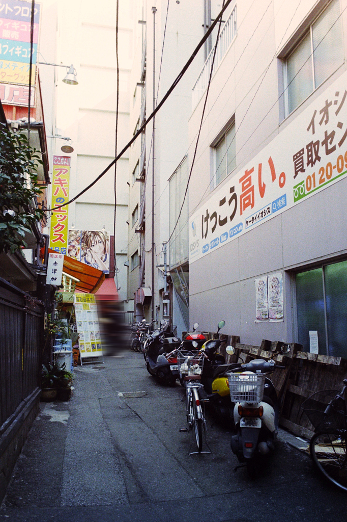 秋葉原･昼間･路地201303 (9)