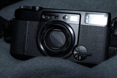 FUJIFILM KLASSE W  (1)
