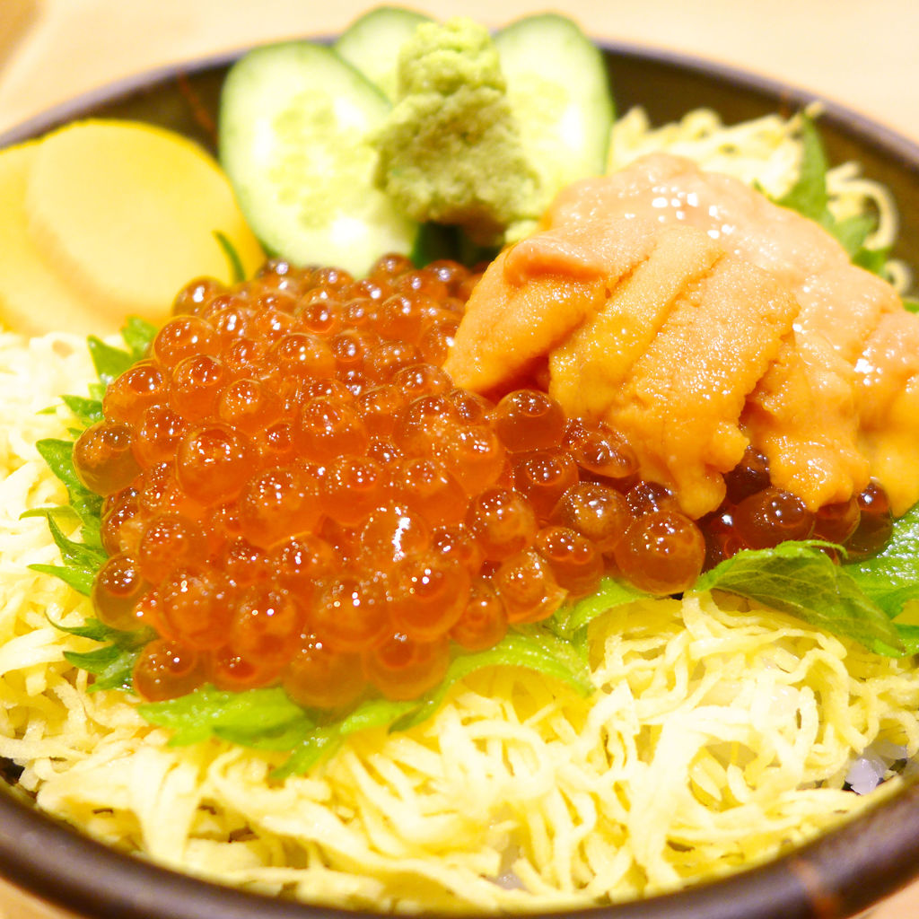 ウニイクラ丼ぶり
