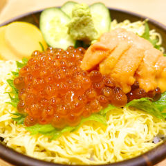 ウニイクラ丼ぶり