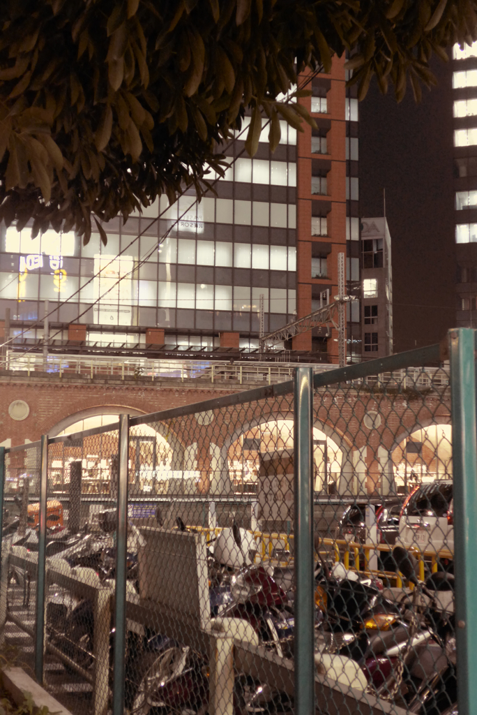 夜・秋葉原２ (2)