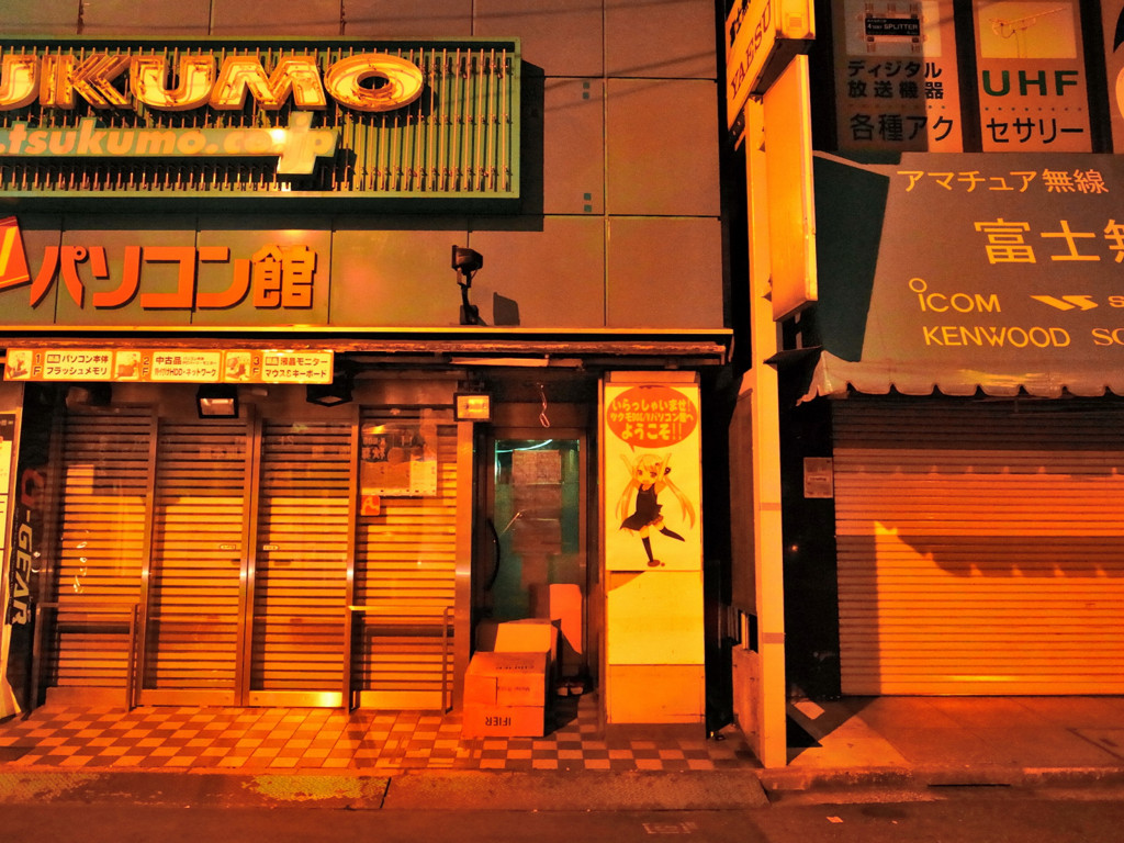 夜・秋葉原