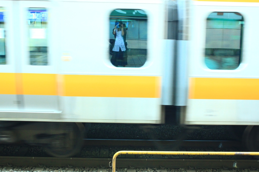 電車の窓とわたし