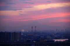 富士山薄ぼんやり