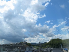 白い雲のように！