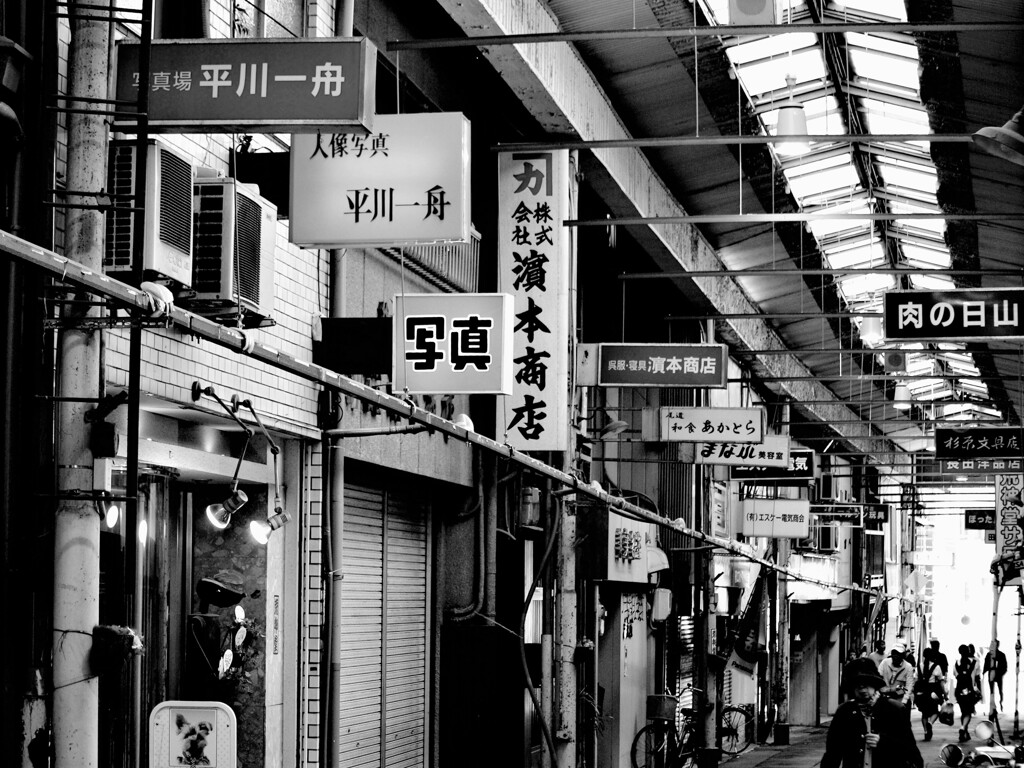 尾道アーケード街～路地裏