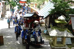 矢野神儀団が来た～農業用運搬車が大活躍