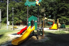 酷暑～誰も居ない公園