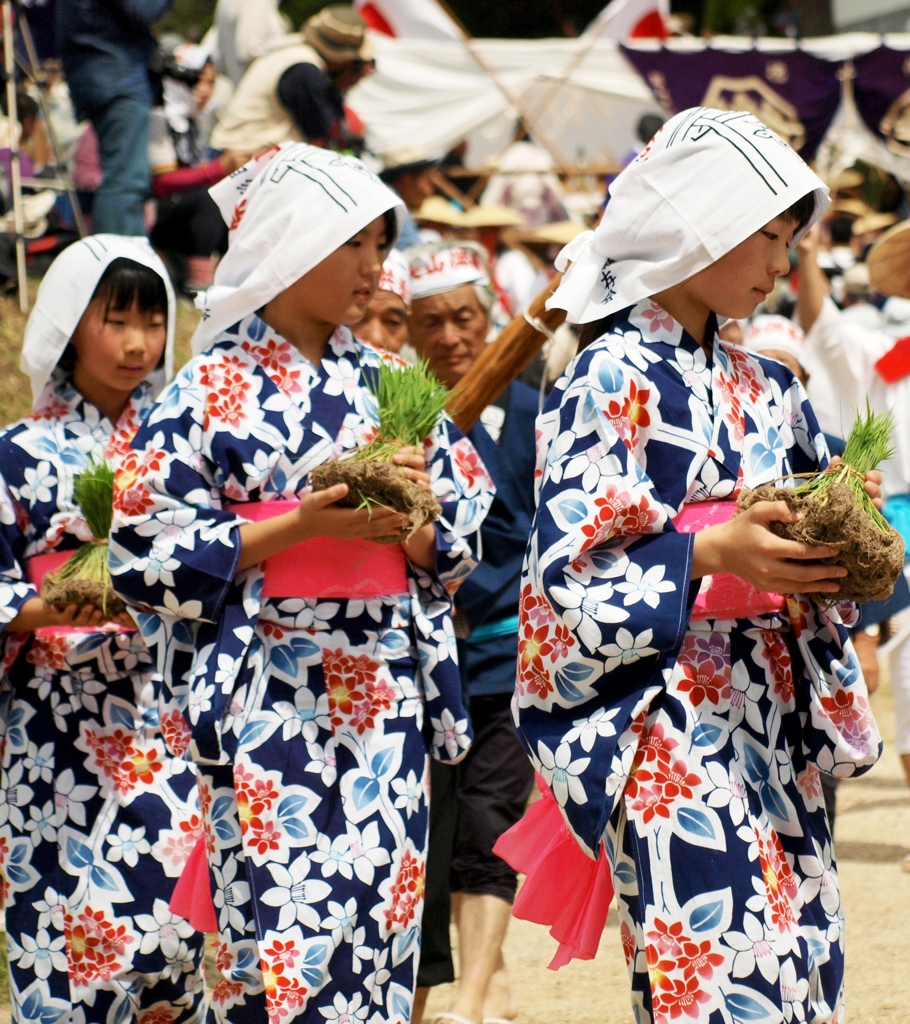 大山供養田植　４