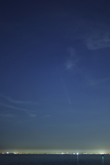 東京湾に落ちる星