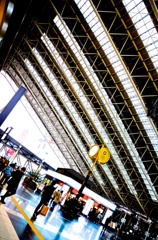 大阪駅、屋根。